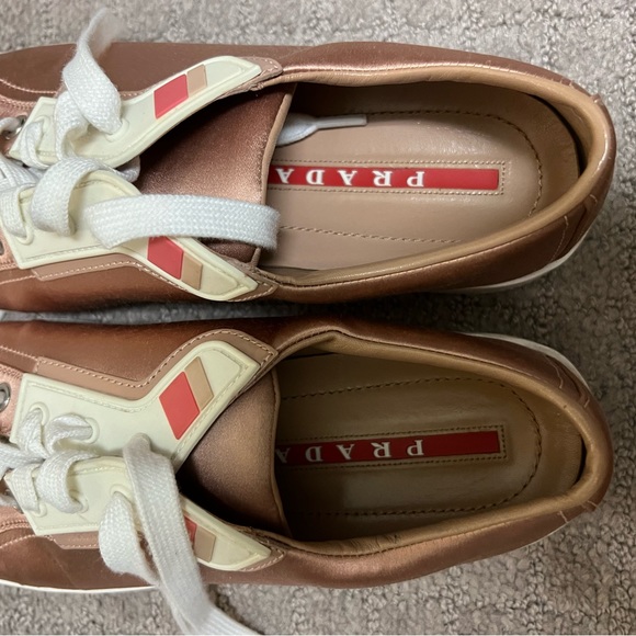 Women’s Prada sneakers size 39 (8/8.5 US) - Picture 6 of 8